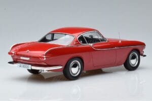 Volvo P1800 Rouge Norev 1:18 188700 Métal Moulé — image 2 sur 6
