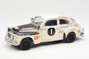 Volvo PV 544 Rally Revell 1:18 8922