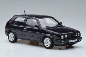 Volkswagen Golf GTI Mk2 Fire and Ice Violet Norev 1:18 188558 Métal Moulé — image 5 sur 7