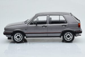 Volkswagen Golf GTI Mk2 Gris MCG 1:18 MCG18390 Métal Moulé — image 3 sur 6