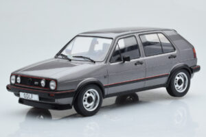 Volkswagen Golf GTI Mk2 Gris MCG 1:18