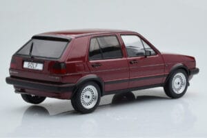 Volkswagen Golf GTI Mk2 Rouge MCG 1:18 MCG18391 Métal Moulé — image 2 sur 6