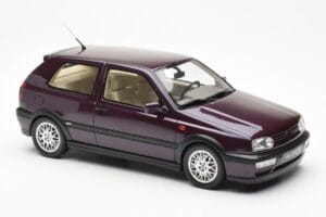 Volkswagen Golf Mk3 VR6 Syncro Violet Foncé Nacré Otto 1:18 OT1052 Résine — image 4 sur 6