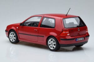 Volkswagen Golf Mk4 Rouge Norev 1:18 188573 Métal Moulé — image 6 sur 7