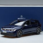 Volkswagen Golf GTI Mk8 Bleu Norev 1:18 188594 Métal Moulé - image 7 of 7