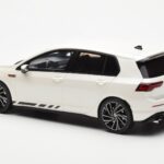 Volkswagen Golf GTI Mk8 Clubsport Blanc Otto 1:18 OT986 - image 5 of 6