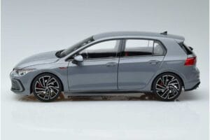 Volkswagen Golf GTI Mk8 Norev 1:18 188590 Métal Moulé — image 4 sur 7