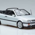 Volkswagen Golf Mk3 Cabriolet Argent Norev 1:18 188468 Métal Moulé - image 4 of 6