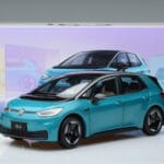 Volkswagen ID.3 Vert FAW 1:18 ZVN000001GRU Métal Moulé - image 7 of 7