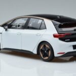 Volkswagen ID.3 Blanc FAW 1:18 ZVN000001WEI Métal Moulé - image 6 of 7