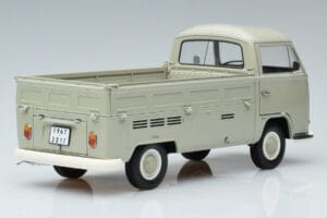 Volkswagen T2a Pickup Édition 50e Anniversaire Schuco 1:18 450019800 Métal Moulé — image 3 sur 7