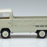 Volkswagen T2a Pickup Édition 50e Anniversaire Schuco 1:18 450019800 Métal Moulé - image 4 of 7