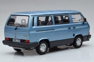 Volkswagen T3 Multivan Bleu Norev 1:18 188544 Métal Moulé — image 2 sur 6