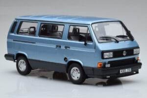 Volkswagen T3 Multivan Bleu Norev 1:18 188544 Métal Moulé — image 4 sur 6