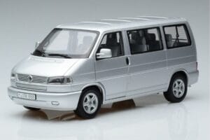 Volkswagen T4b Transporter Caravelle Minibus Schuco 1:18 450041500 Métal Moulé