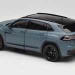 Volkswagen Teramont X Gris FAW 1:18 ZVB000003B Métal Moulé - image 7 of 8