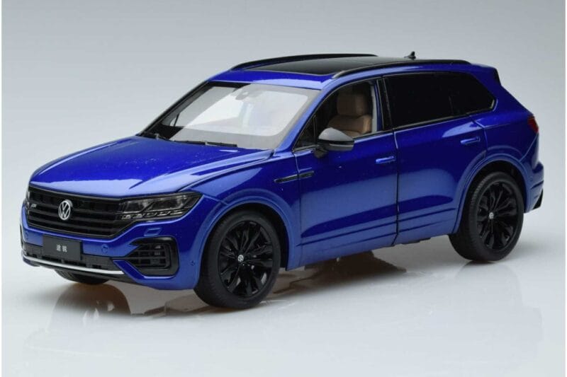 Volkswagen Touareg CR Bleu FAW 1:18 LTC761021BLU Métal Moulé