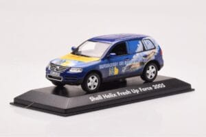 Volkswagen Touareg 7L Shell Helix Fresh Up Force Minichamps 1:43 VOLKSWAGEN-264066 Métal Moulé — image 2 sur 4