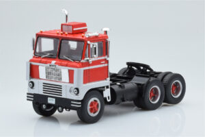 White 7400 Rouge Argent IXO 1:43