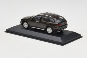 Alfa Romeo 159 Brooklands Green Minichamps 1:43 400120411 Métal Moulé — image 3 sur 4