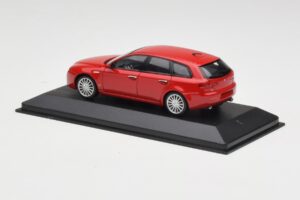 Alfa Romeo 159 Sportwagon Alfa Rouge Minichamps 1:43 400120511 Métal Moulé — image 3 sur 4