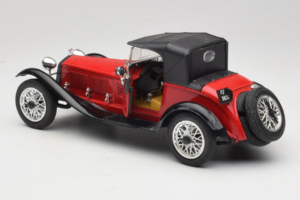 Alfa Romeo 6C 1750 Alfetta Rouge Polistil 1:18 PL001 Métal Moulé — image 6 sur 8