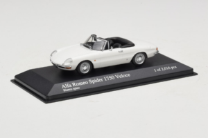 Alfa Romeo 1750 Spider Veloce Blanc Minichamps 1:43 400120530 Métal Moulé — image 2 sur 4