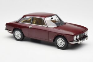 Alfa Romeo 2000 GTV Rouge Bordeaux Norev 1:18 187916 Métal Moulé — image 6 sur 8
