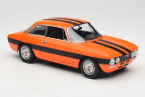 Alfa Romeo 2000 GTV Orange Norev 1:18 187918 Métal Moulé — image 6 sur 8
