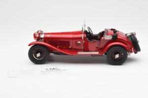Alfa Romeo 6C 1750 GS Spider Rouge Bordeaux CMC 1:18 M-138 Métal Moulé — image 3 sur 6