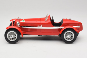 Alfa Romeo 8C 2300 Monza Rouge Bburago 1:18 3014 Métal Moulé — image 3 sur 6