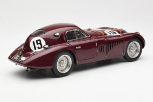 Alfa Romeo 8C 2900 B Speciale #19 24 Hours of Le Mans 1938 CMC 1:18 M-111 Métal Moulé — image 2 sur 6