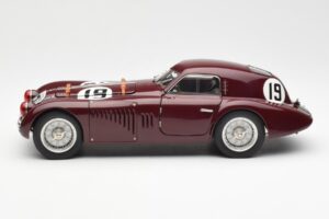Alfa Romeo 8C 2900 B Speciale #19 24 Hours of Le Mans 1938 CMC 1:18 M-111 Métal Moulé — image 3 sur 6