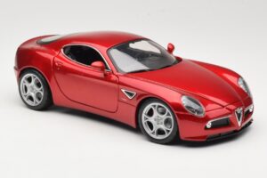 Alfa Romeo 8C Competizione Rouge Bburago 1:18 18-11021 Métal Moulé — image 6 sur 8