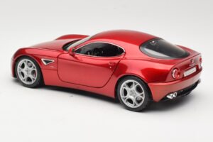 Alfa Romeo 8C Competizione Rouge Bburago 1:18 18-11021 Métal Moulé — image 7 sur 8