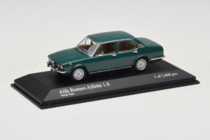 Alfa Romeo Alfetta 1.8 Vert Minichamps 1:43 400120204 Métal Moulé — image 2 sur 4