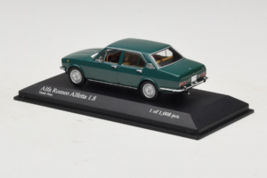 Alfa Romeo Alfetta 1.8 Vert Minichamps 1:43 400120204 Métal Moulé — image 3 sur 4
