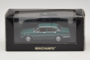 Alfa Romeo Alfetta 1.8 Vert Minichamps 1:43 400120204 Métal Moulé — image 4 sur 4