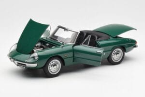 Alfa Romeo Duetto Spider Vert AUTOart 1:18 70138 Métal Moulé — image 2 sur 8