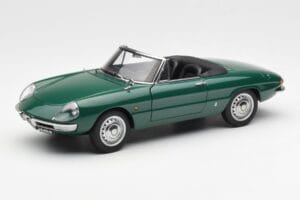 Alfa Romeo Duetto Spider Vert AUTOart 1:18 70138 Métal Moulé