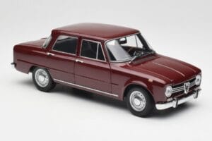 Alfa Romeo Giulia 1300 Rouge Foncé Minichamps 1:18 180120906 Métal Moulé — image 6 sur 8
