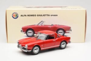 Alfa Romeo Giulietta 1300 Spider Rouge AUTOart 1:18 70157 Métal Moulé — image 8 sur 8