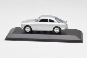 Alfa Romeo Giulietta Sprint Argent Minichamps 1:43 400120400 Métal Moulé
