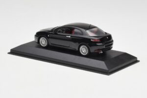 Alfa Romeo GT Noir Minichamps 1:43 400120320 Métal Moulé — image 3 sur 4