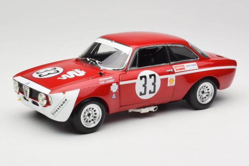 Alfa Romeo GTA 1300 Junior #33 T. Hezemans / G. van Lennep Hezemans Jarama 1972 Minichamps 1:18 100721233 Métal Moulé