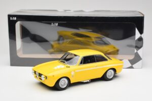Alfa Romeo GTA 1300 Junior Jaune Minichamps 1:18 155120024 Métal Moulé — image 6 sur 6