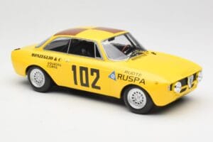 Alfa Romeo GTA 1300 #102 Squadra Corse R. Zanetti / M. Ruspa / Monzeglio Targa Florio 1971 Minichamps 1:18 155711202 Métal Mo — image 4 sur 6