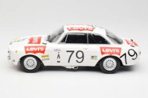 Alfa Romeo GTA 1300 #79 H. Rubens / C. Van Ryn 24 Hours of Spa 1971 Minichamps 1:18 155711279 Métal Moulé — image 3 sur 6