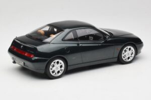 Alfa Romeo GTV 916 Coventry Green Metallic Norev 1:18 187842 Métal Moulé — image 2 sur 6