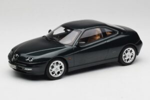 Alfa Romeo GTV 916 Coventry Green Metallic Norev 1:18 187842 Métal Moulé